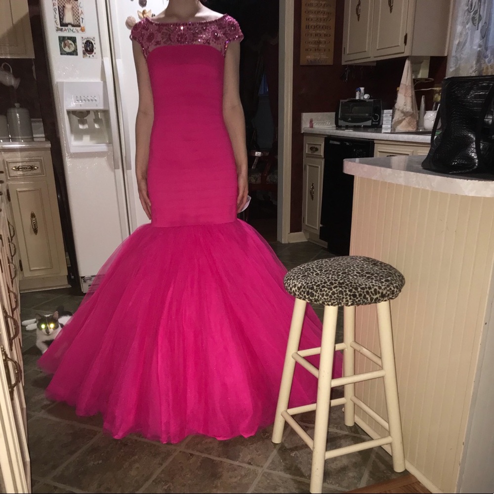 Hot Pink Sherri Hill Mermaid Prom Dress